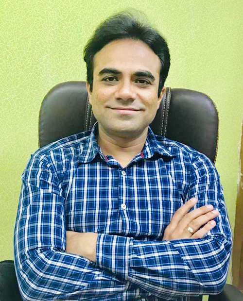 Dr. Shreyas Magia